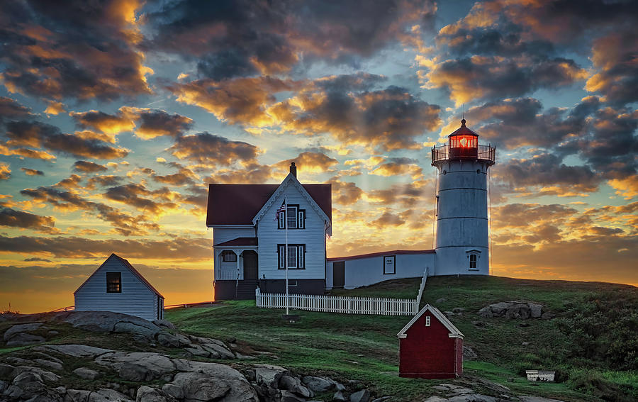 Sunrise at Cape Neddick Lighthouse Photograph by Jerry Fornarotto