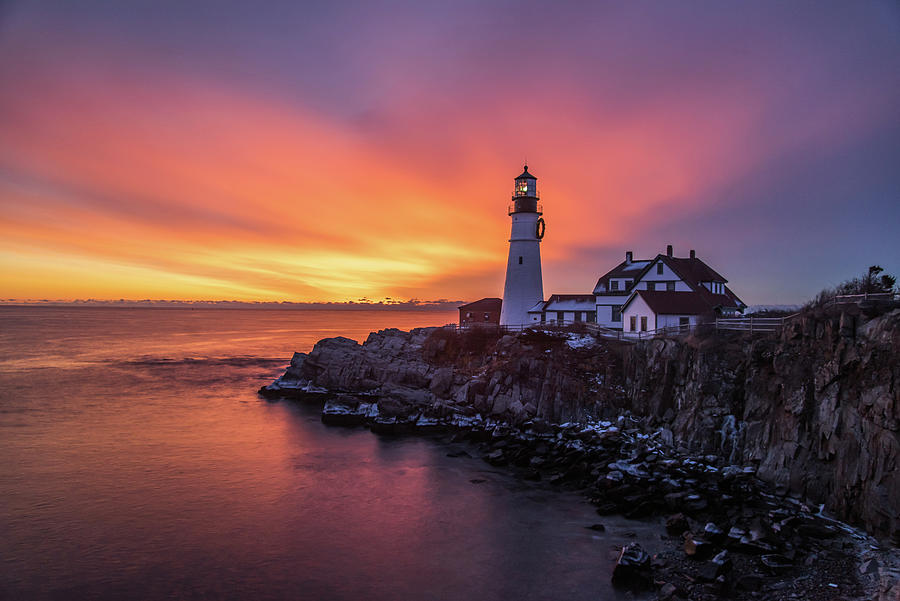 Sunrise at Portland Head Lighthouse, Maine Photograph by Bob Cuthbert ...