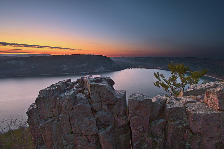 Sunrise from the West Bluff Devils Lake State Park Wisconsin Photograph by Chris Pappathopoulos