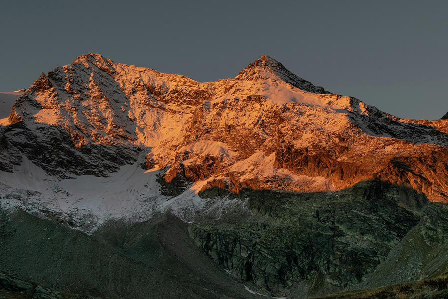 Sunrise In The Mountains Photograph