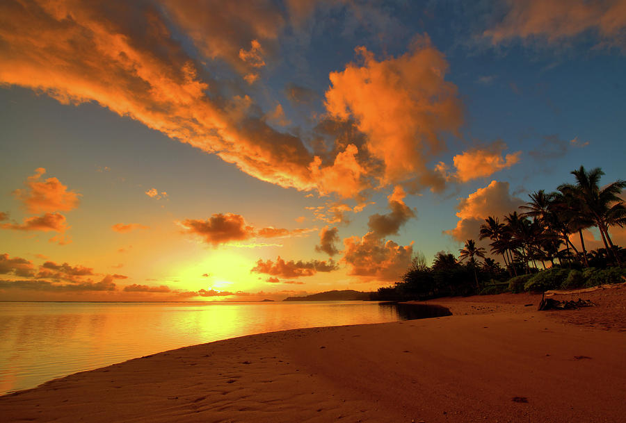 Sunset Photograph - Sunrise On Anini Beach 6 by Stephen Vecchiotti