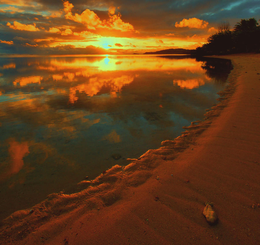 Nature Photograph - Sunrise On Anini Beach by Stephen Vecchiotti