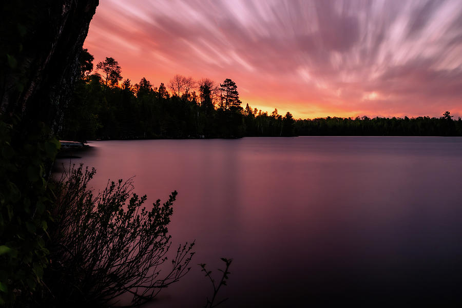 Sunrise on Garden Lake Photograph by Andrew Miller