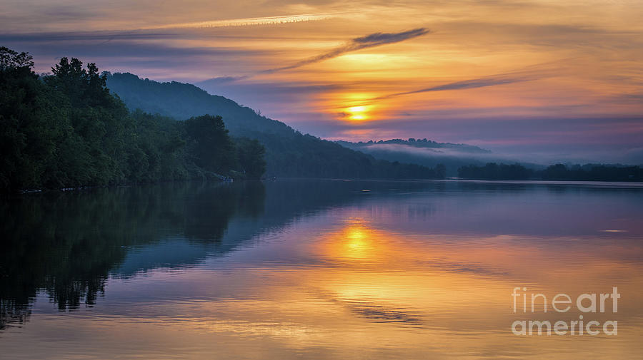 Sunrise on the Ohio River - Florence - Indiana Photograph by Gary Whitton