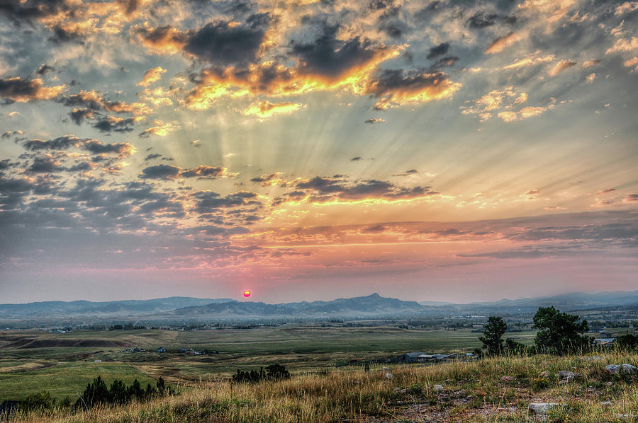 Sunrise over Spearfish Valley Photograph by Fiskr Larsen