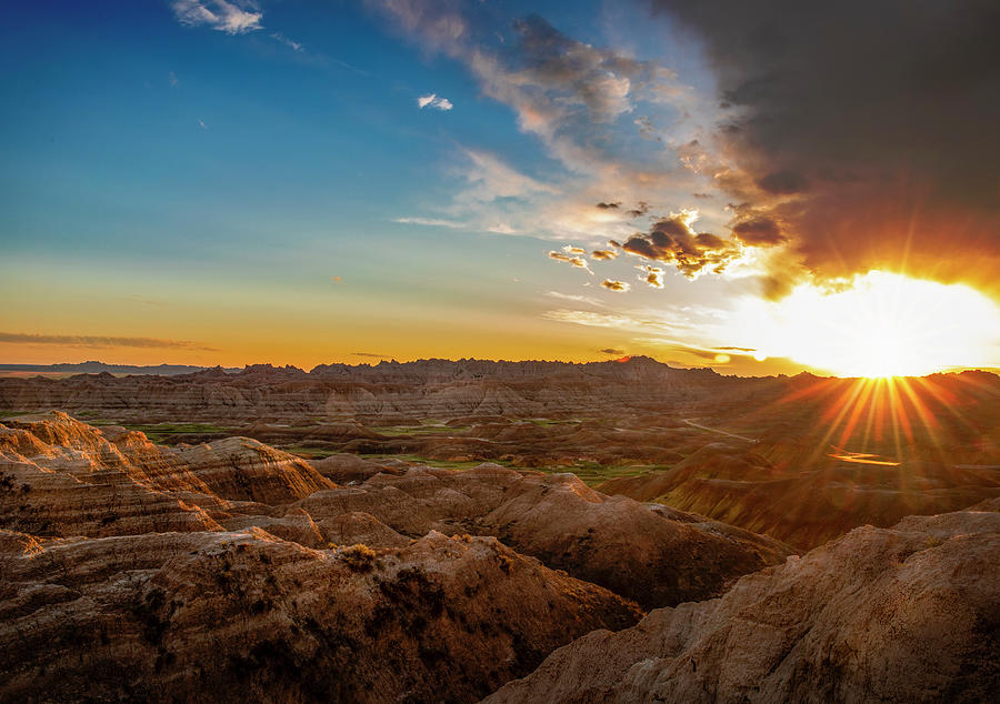 Sunrise Over The Badlands South Dakota Photograph by Dan Sproul