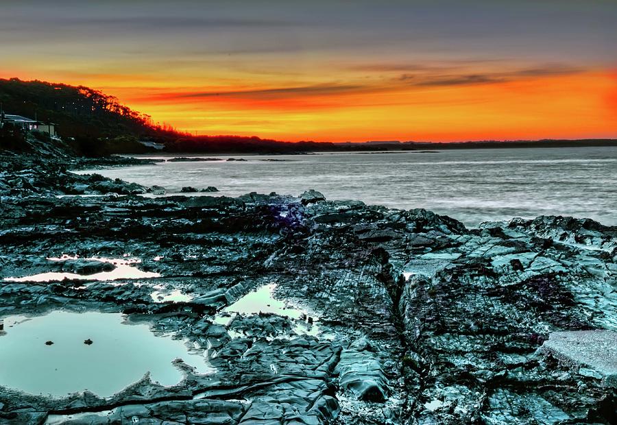 Sunset and Rocks Cowie Beach Photograph by Frank Lee