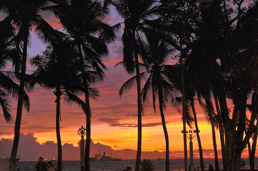 Sunset at manila bay Photograph by Photos from Japan, Asia and othe of the world