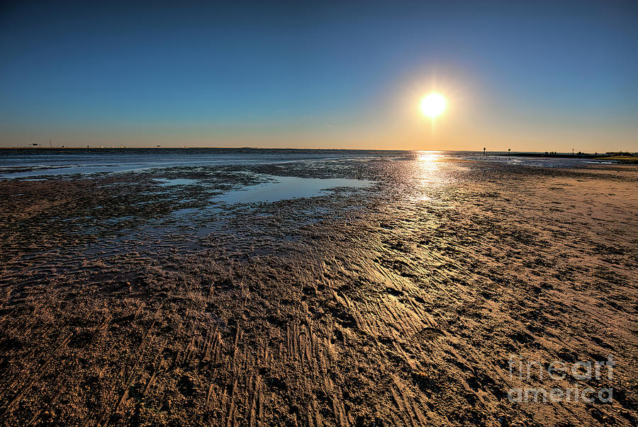 Sunset At Mudflat Photograph by Felix Lai