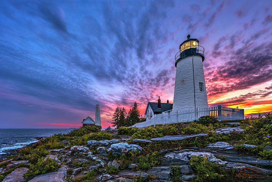 Sunset at Pemaquid Point Lighthouse Photograph by Andy Crawford