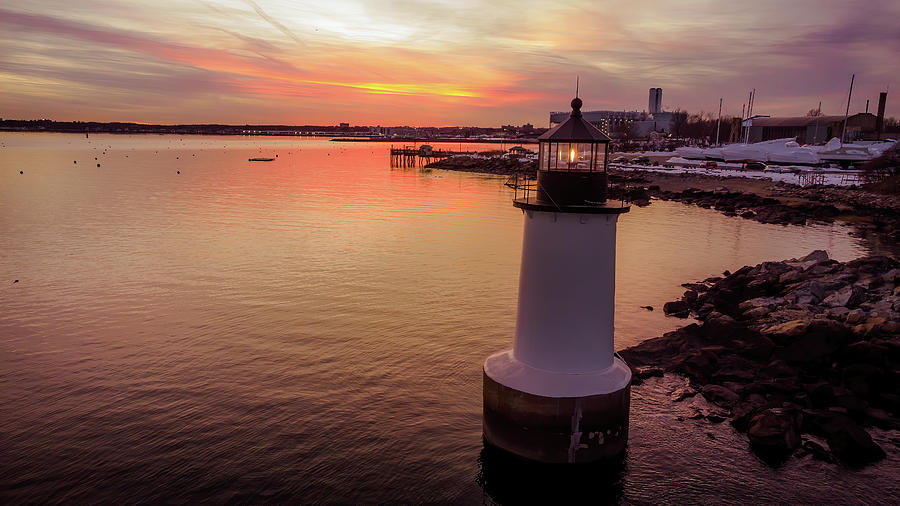 Sunset at Salems Winter Island Lighthouse Photograph by Jeff Folger
