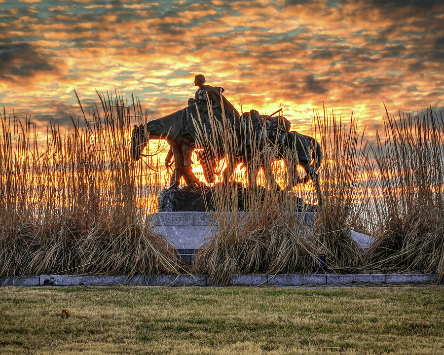 Sunset at The Pioneer Mothers Memorial - KC Penn Valley Park Photograph by Gregory Ballos
