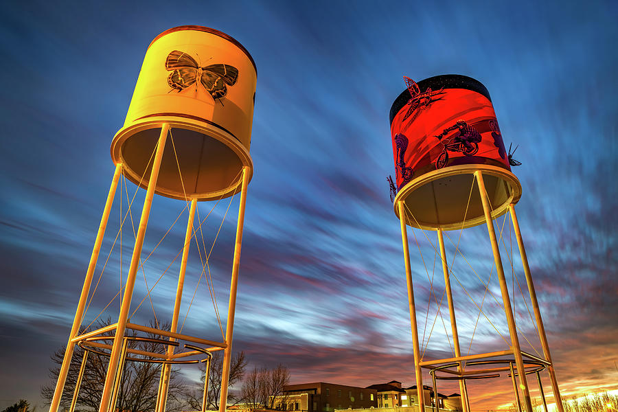 Sunset At The Railyard Park Water Towers - Rogers Arkansas Photograph by Gregory Ballos