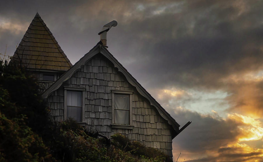 Sunset Beach House Photograph by Bill Posner