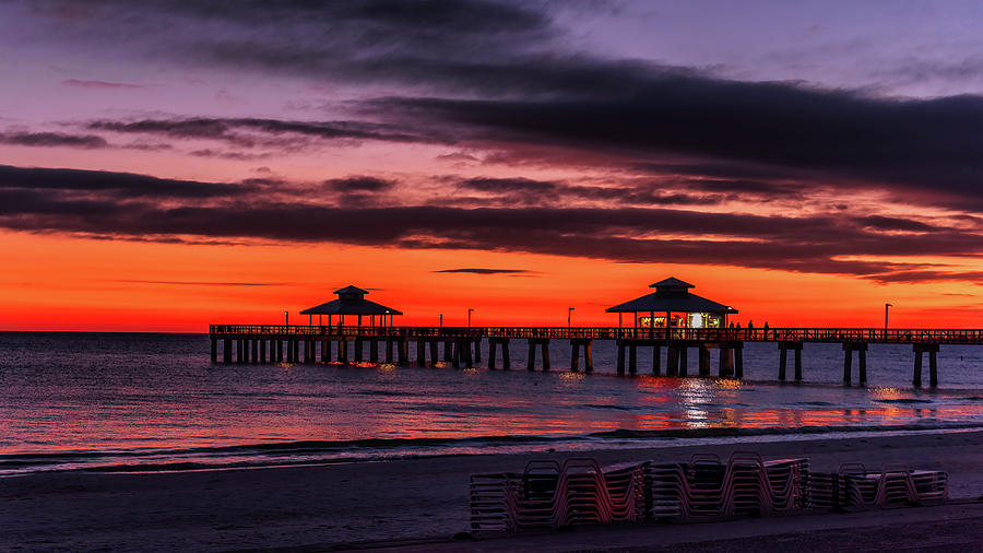 Sunset Beach Pier Fort Myers Photograph by Dee Potter