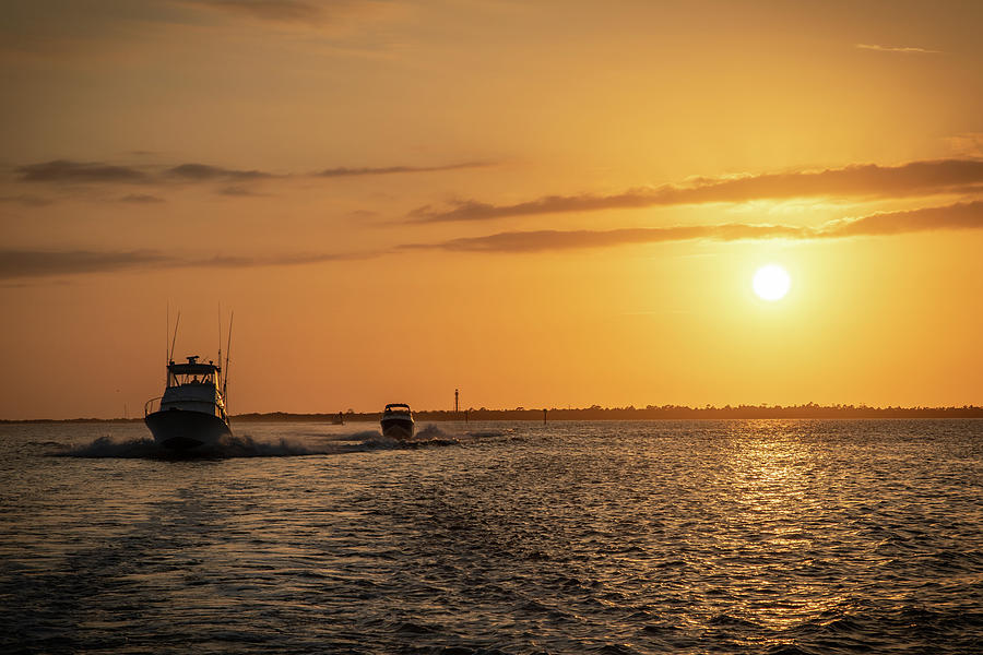 Sunset Cruise Photograph by Gerri Bigler