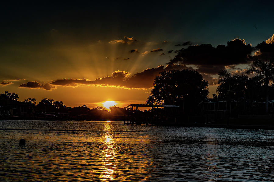 Sunset Duffy Cruise, St. Petersburg, Florida Photograph by Bonnie Colgan