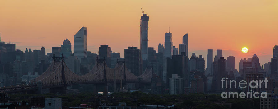 Sunset over New York Photograph by Agnes Caruso