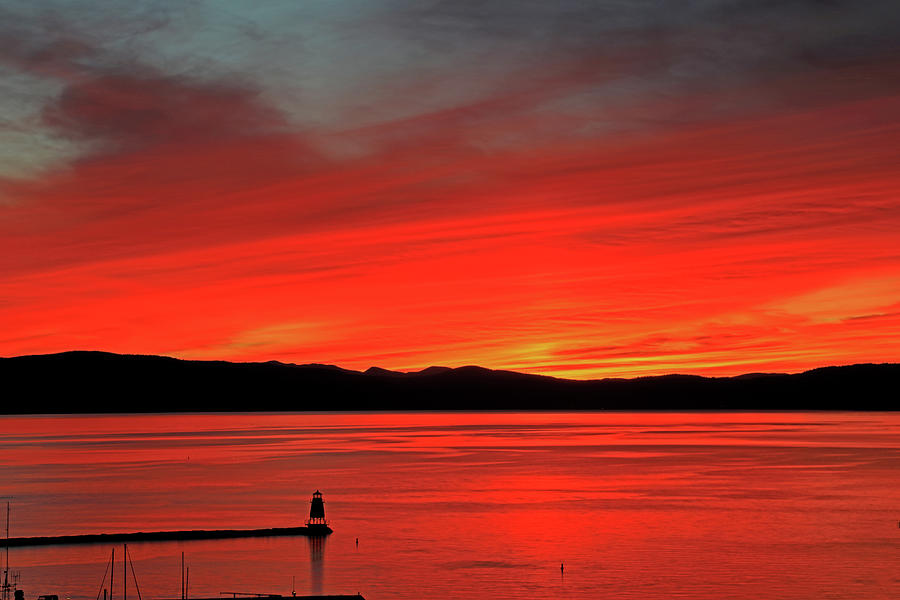 Sunset - Lake Champlain Photograph by Richard Krebs