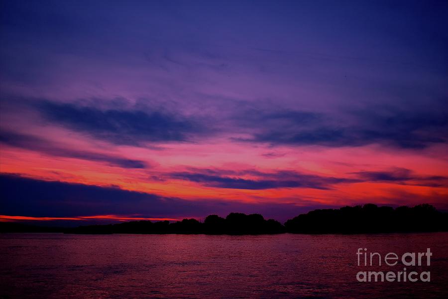 Sunset Lines  Photograph by Leonida Arte