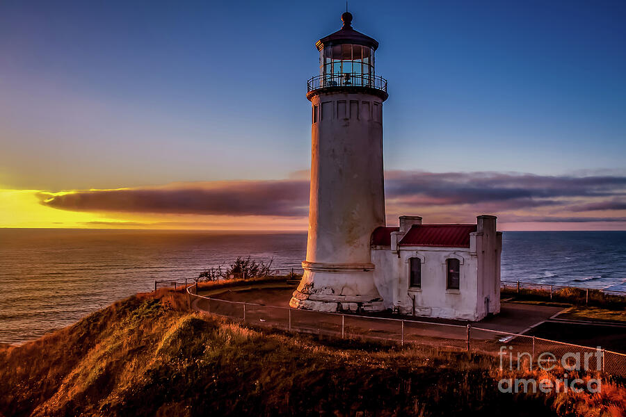 Sunset North Head Lighthouse Photograph by Robert Bales - Fine Art America