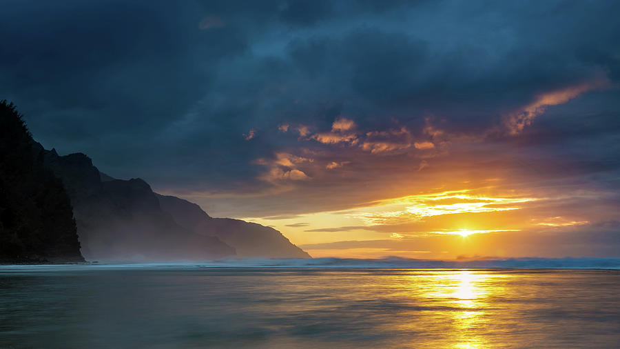 Sunset on Kauais Napali Coast Photograph by Pierre Leclerc Photography