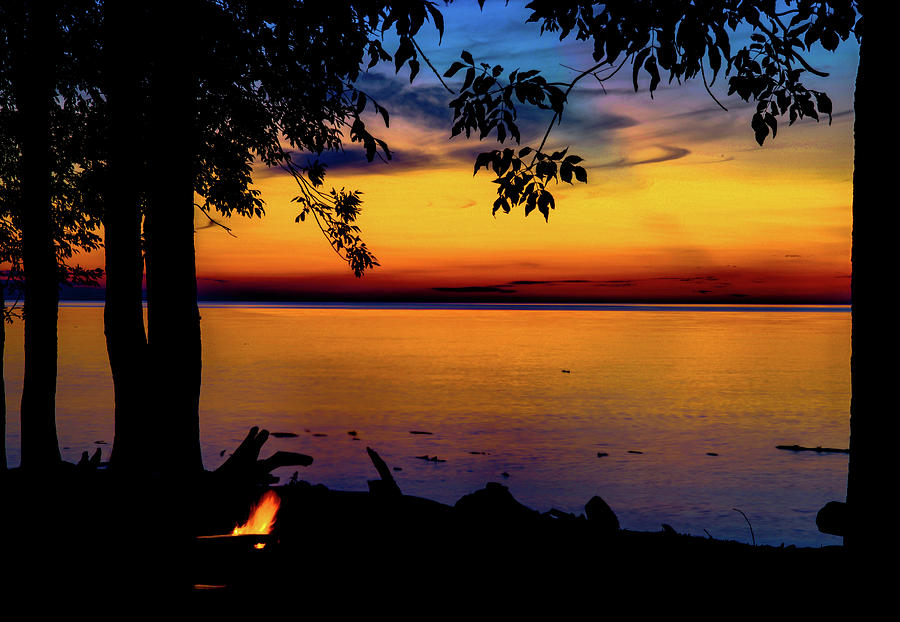 Sunset On Lake Superior Mixed Media