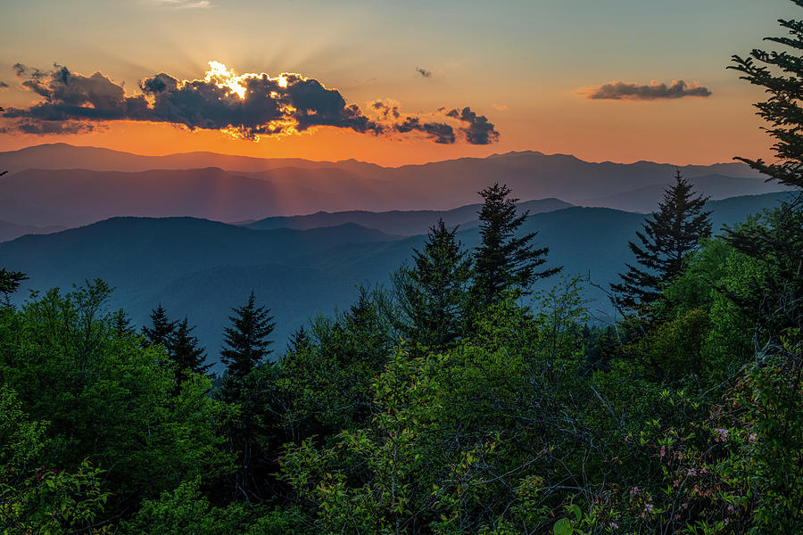 Mountain Photograph - Sunset on the Parkway by Robert J Wagner