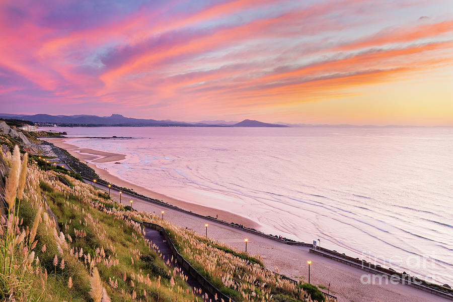 Sunset Over The Bay Of Biscay, Biarritz, France Photograph By Justin 