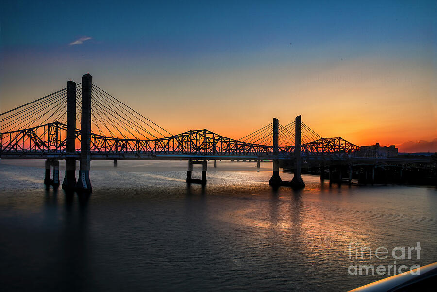 Sunset over the Ohio River at Louisville Photograph by Shelia Hunt