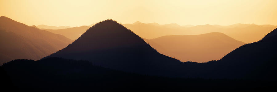 Sunset panorama in the Cascade Mountains Photograph by Murray Rudd