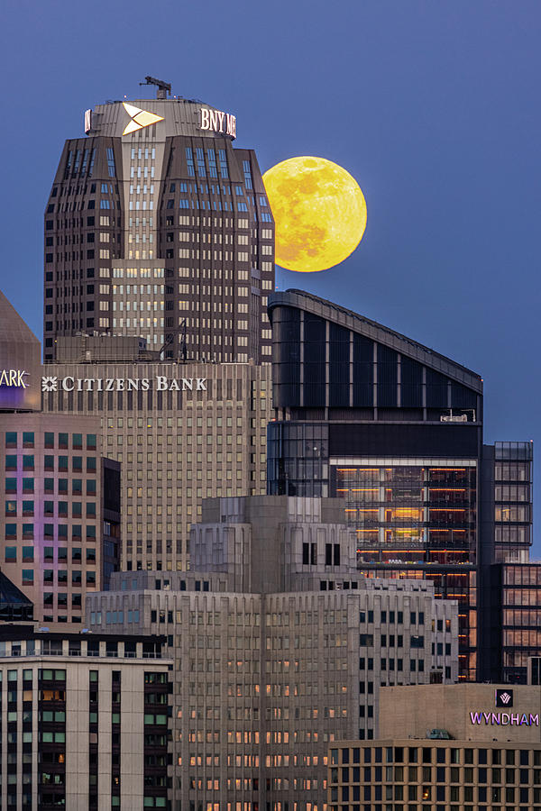 Super Moon over Pittsburgh Photograph by Richard DeYoung Super Moon over Pittsburgh Photograph by Richard DeYoung