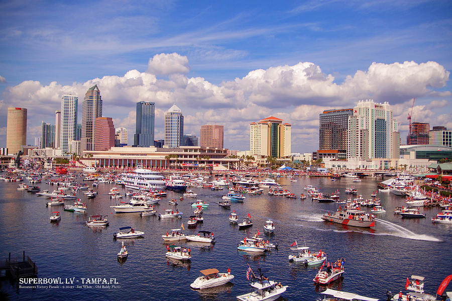 Superbowl 55 Victory Boat Parade Photograph by Jim White - Pixels