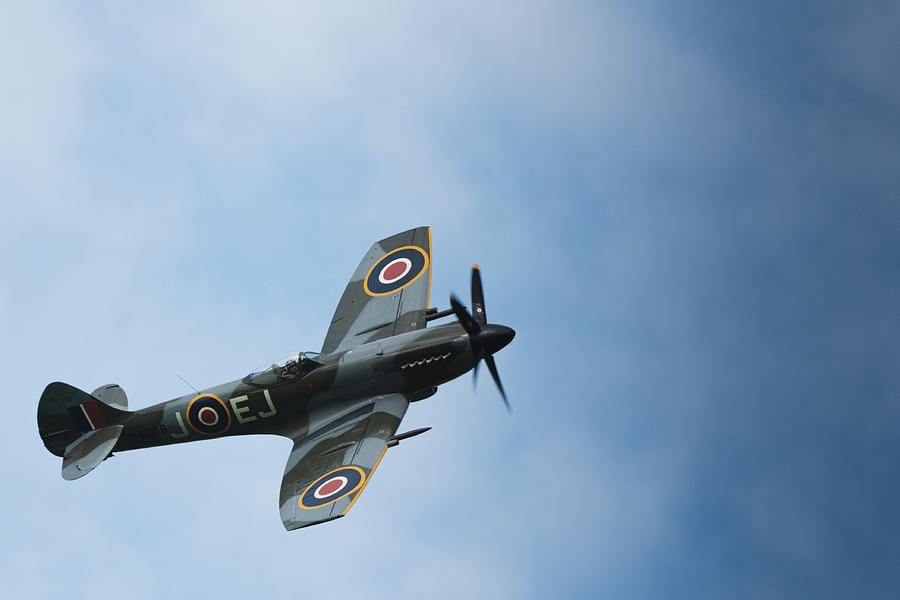 Supermarine Spitfire FR XIV Photograph by Scott Lyons