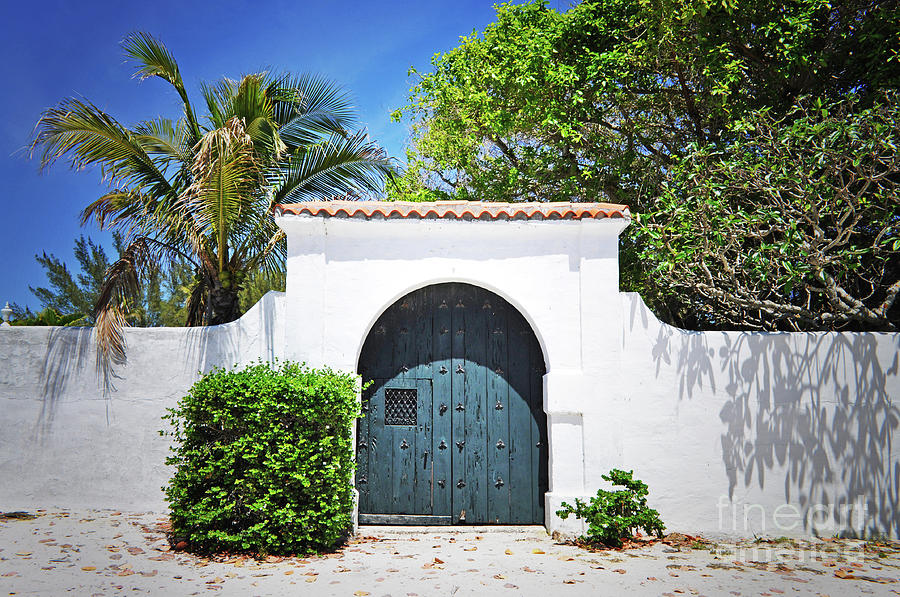 Surroundings - Beautiful Boca Entrance I Photograph by Chris Andruskiewicz