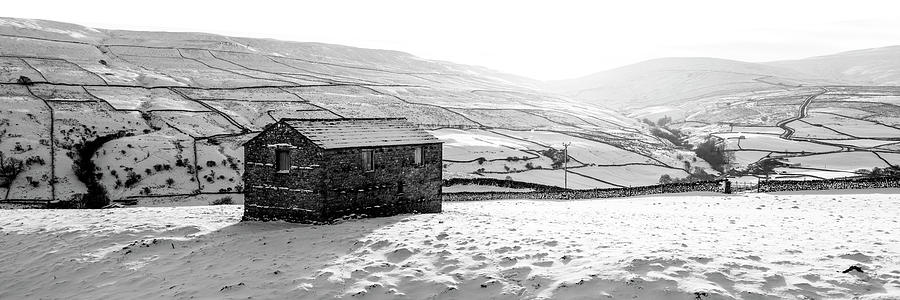 Swaledale Barn Yorkshire Dales Photograph by Sonny Ryse