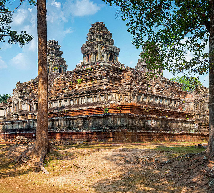 Ta Keo Temple, Angkor Wat Photograph by Rob Hemphill