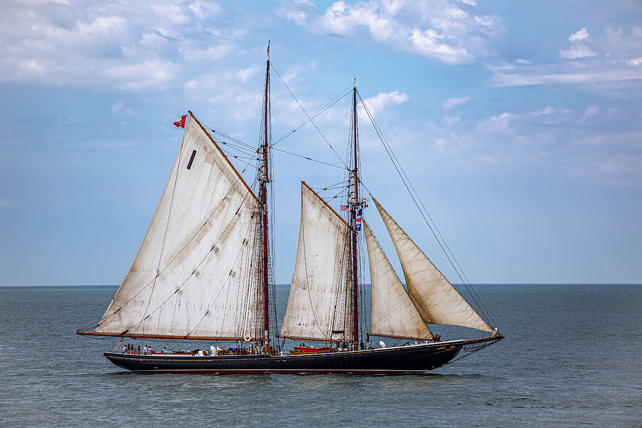 Tall Ship Bluenose II Photograph by Dale Kincaid