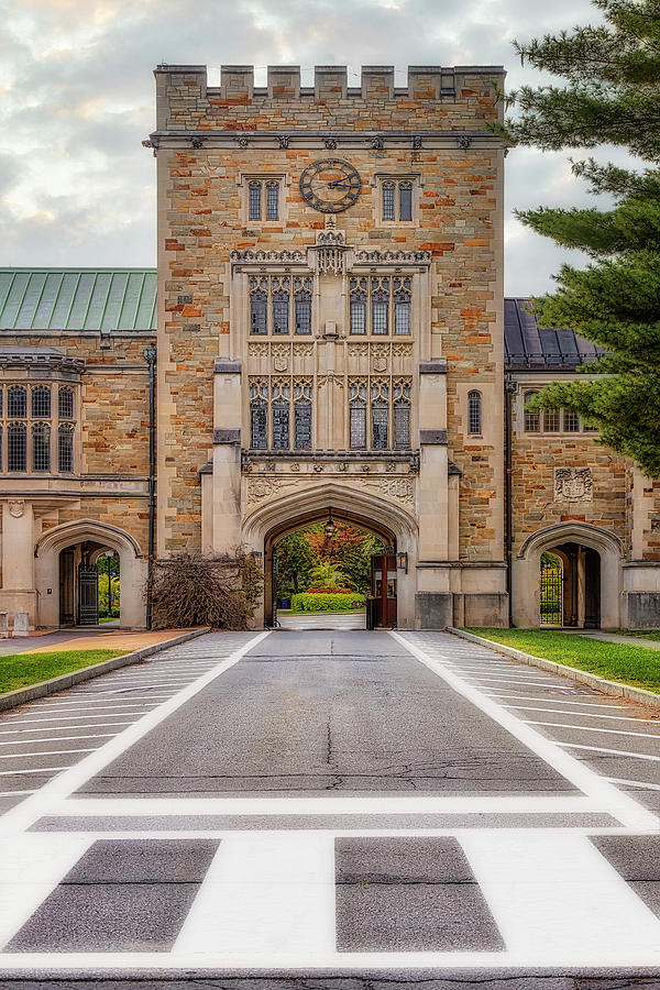 Taylor Hall Vassar College Photograph by Susan Candelario