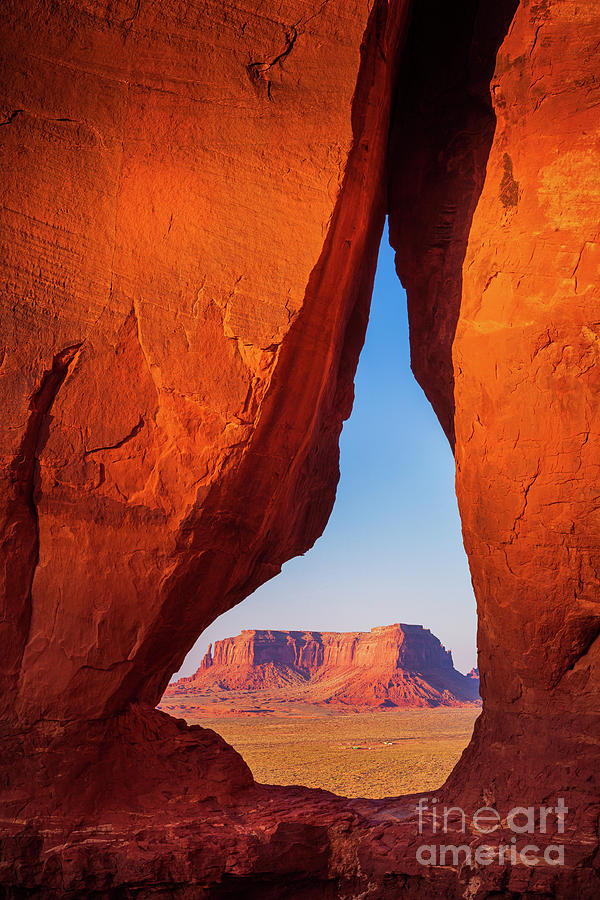 Teardrop Arch Photograph by Inge Johnsson