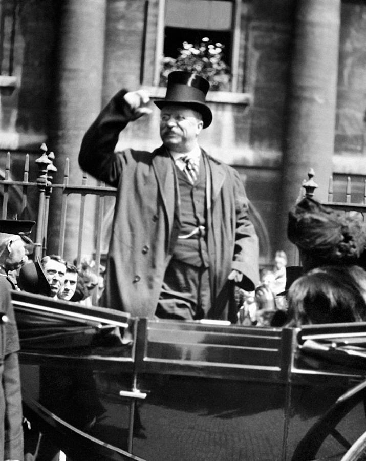 Teddy Roosevelt Tipping His Hat To A Crowd - Circa 1910 Photograph by War Is Hell Store