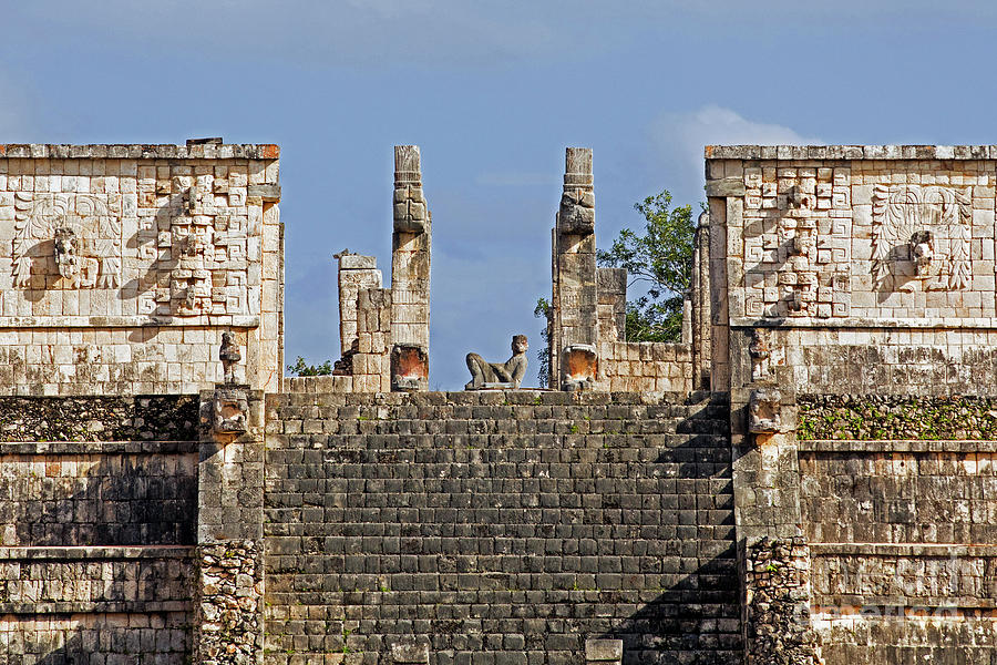Temple of the Warriors at Chichen Itza, Yucatan, Mexico Photograph by Arterra Picture Library
