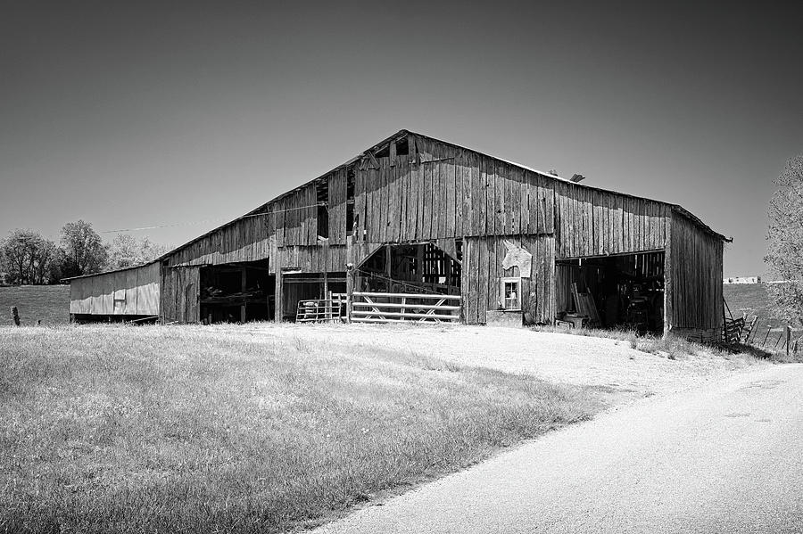 Tennessee Barn Photograph by Steven Nelson