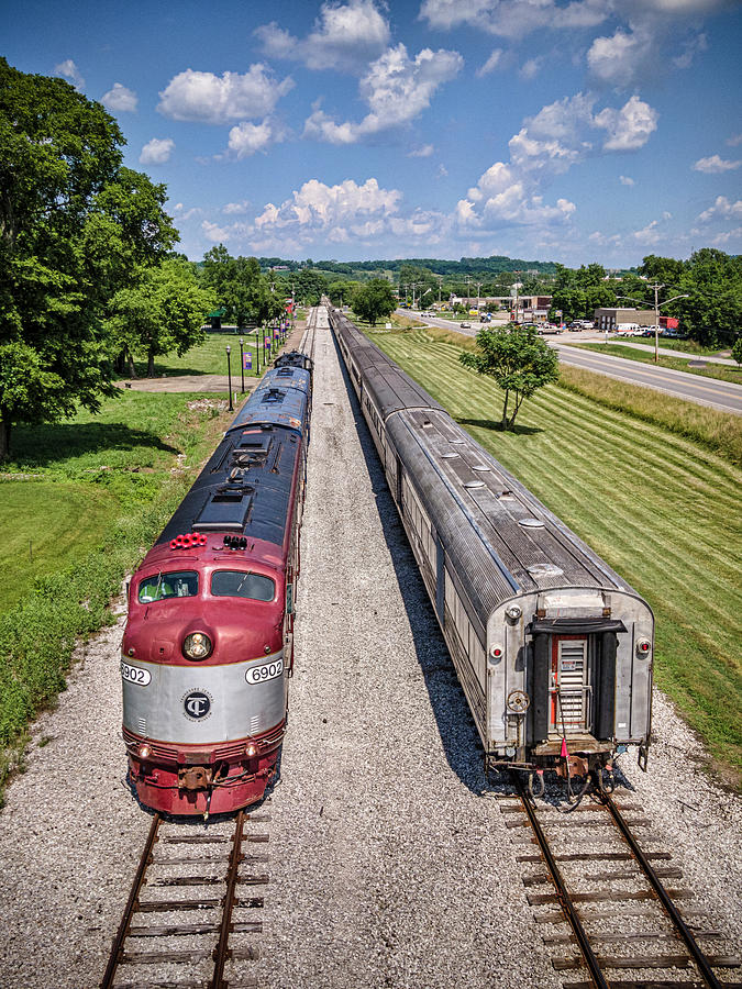 Tennessee Central 6902 runs around its train at Watertown TN Photograph by Jim Pearson