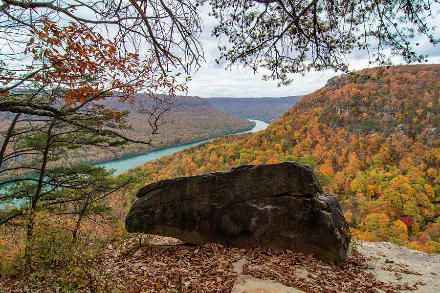 Tennessee River Gorge Fall Colors Photograph by Isoneedphoto By Andrew Keller