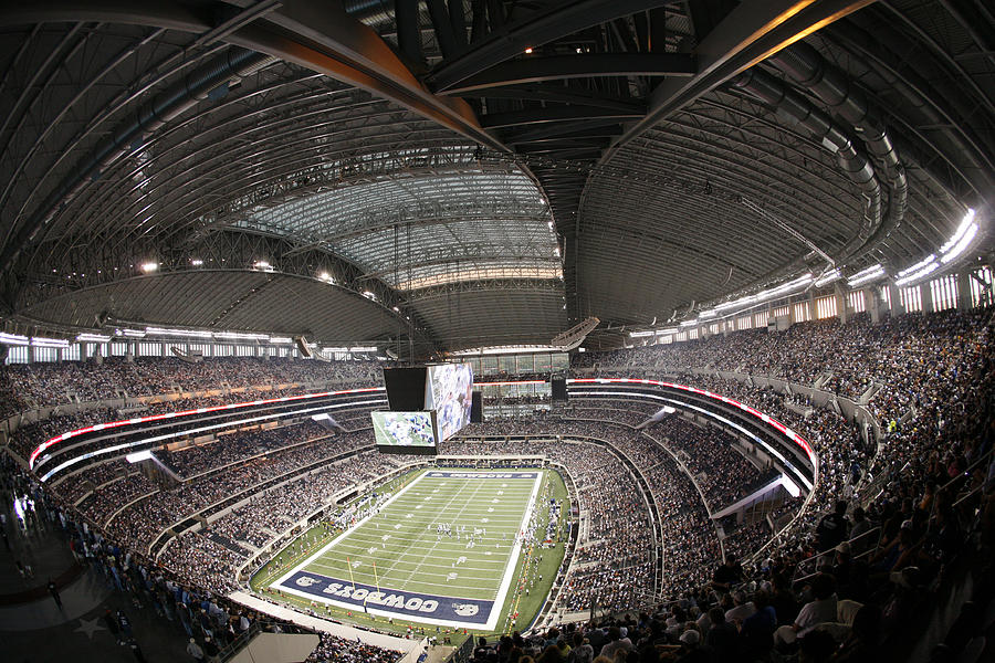 Tennessee Titans v Dallas Cowboys Photograph by Tom Pennington