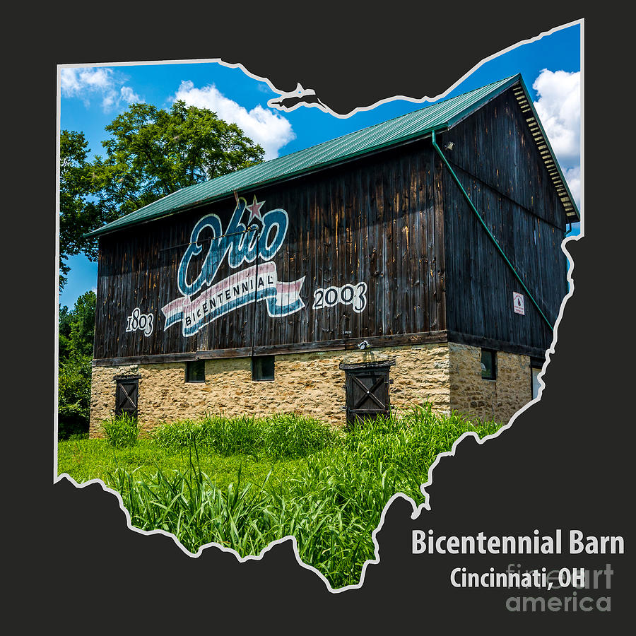 Ohio Bicentennial Barn - Hamilton County - Cincinnati Photograph by Gary Whitton
