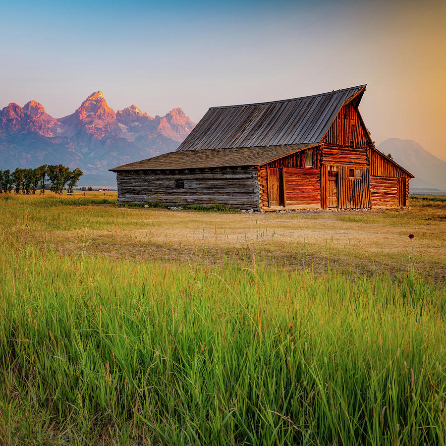 Teton Mountain Sunrise At The T A Moulton Barn Along Mormon Row ...