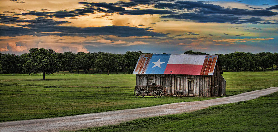 Texas Barn Digital Art by Brad Barton