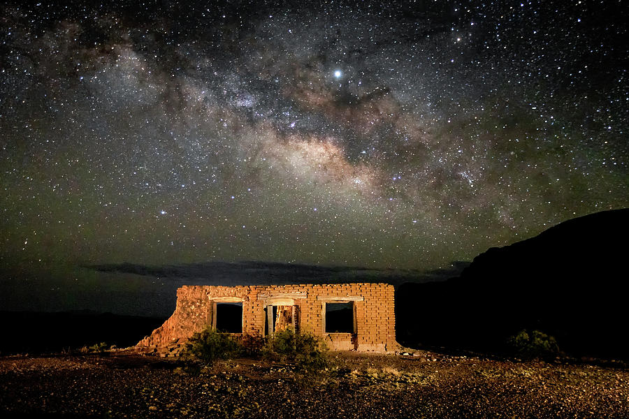 Texas Homestead Under The Stars Photograph by Harriet Feagin